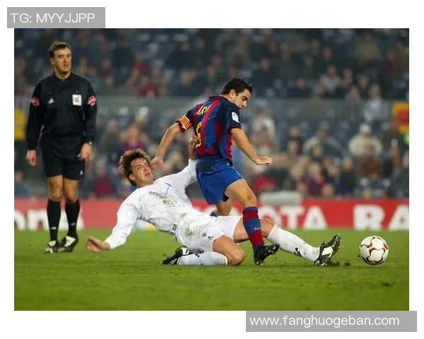 2023年全球足球巨星精彩瞬间台历带你领略绿茵场上的辉煌与激情