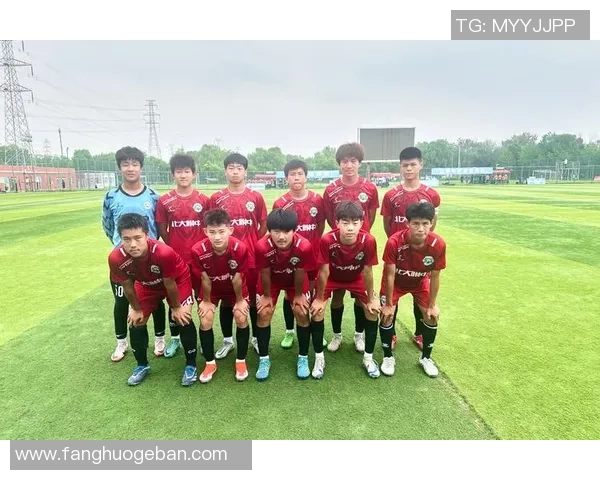 洲际杯精彩回顾：北京足球队默契配合展现团队实力与战术智慧