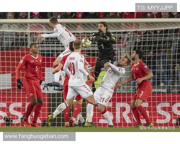 足球明星在比赛中是否会观看其他比赛的真实情况探讨